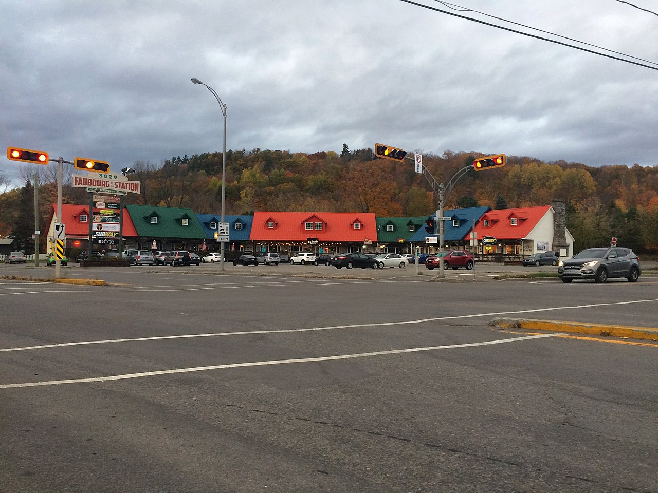 1280px-20181016_-_57_-_prc3a9vost_-_22ski_lodges_of_suburbia22