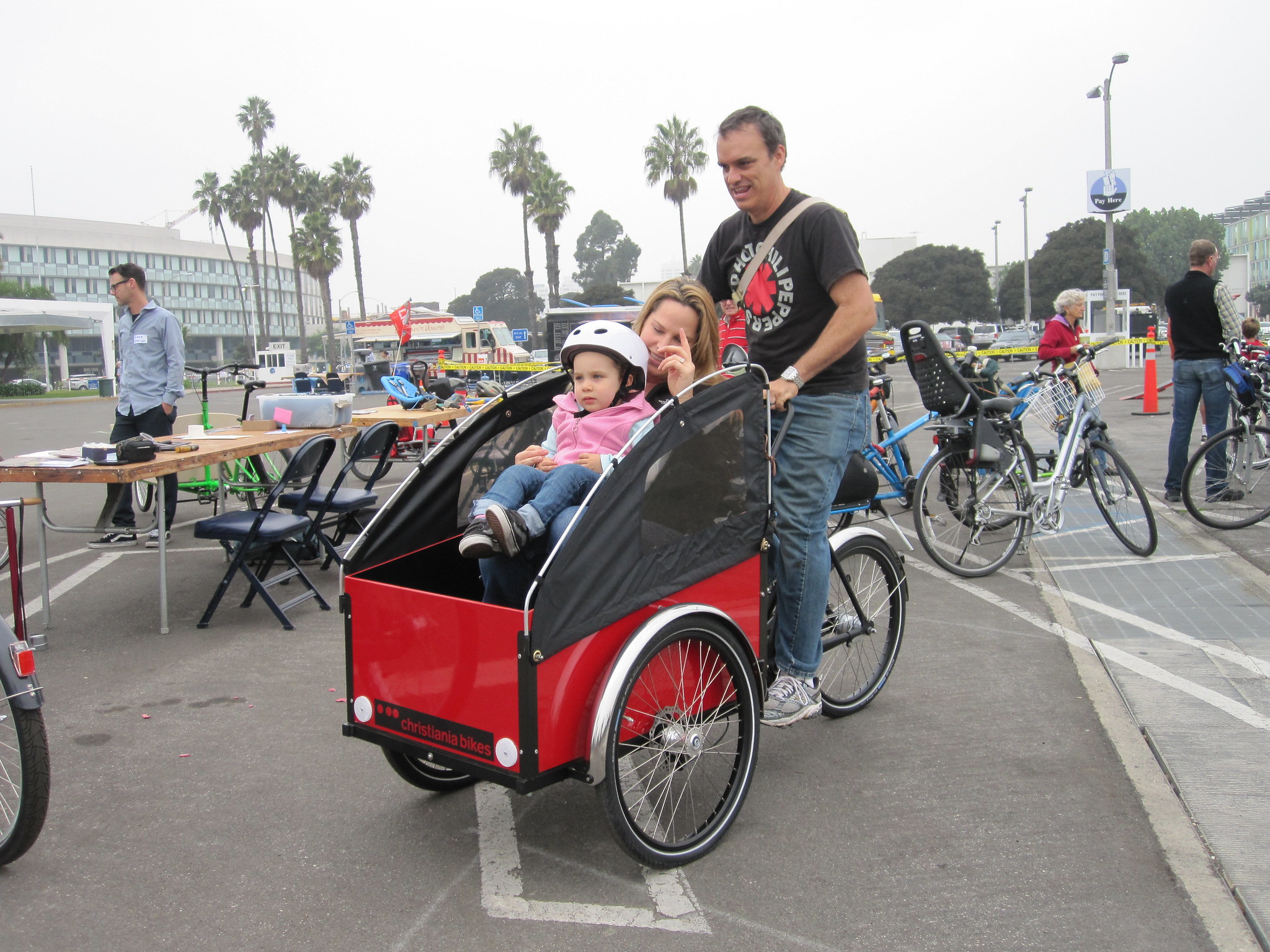 8256298060_749589c534_k_d