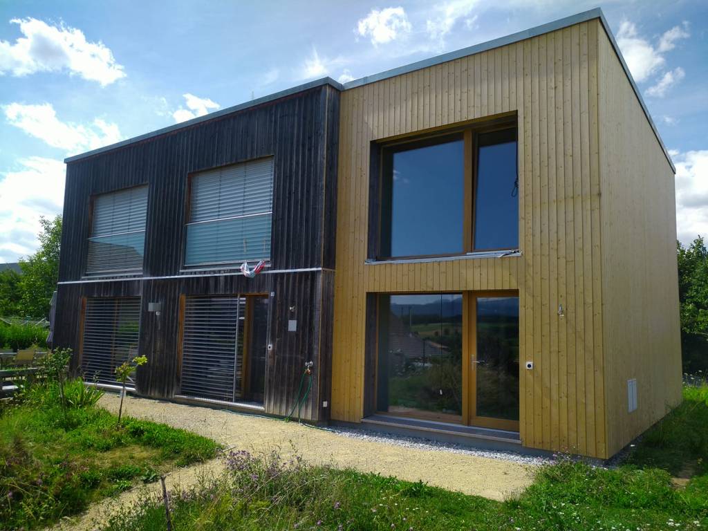 Petite maison à&nbsp;Romont.